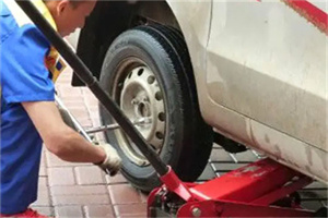 阿里附近拖车24小时服务热线电话